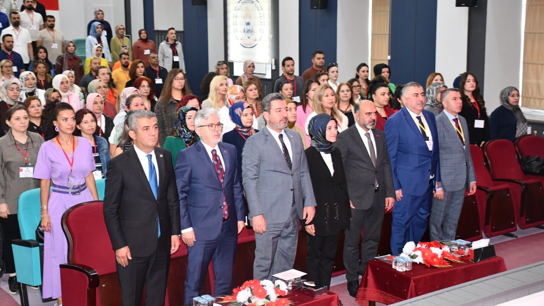  Temel Eğitim Genel Müdürlüğü Türkiye Yüzyılı Maarif Modeli Okul Öncesi Eğitim Programı Eğitici Eğitimi Kursu Açılış Programı
